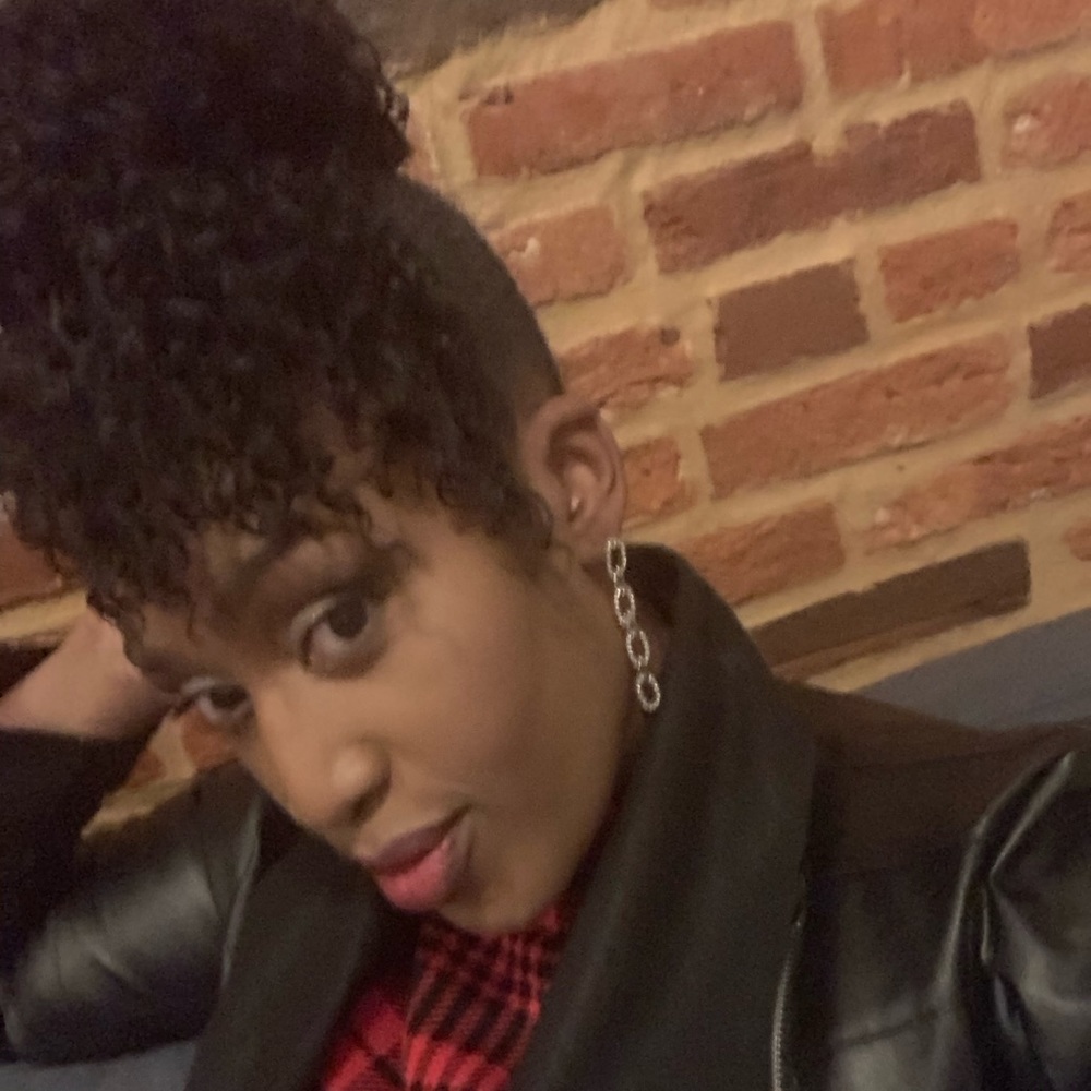 Meet your Posher, Jessica